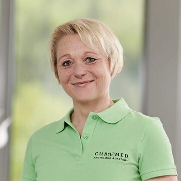 Nicole Pfau (Spezialtherapie)