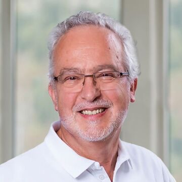 Dr. med. Konrad Käfer (Konsiliararzt)