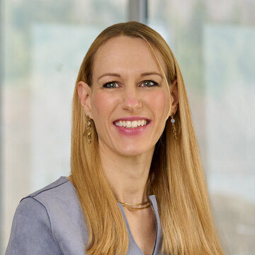 Dr. med. Franziska van Hall (Ärztliche Direktorin)